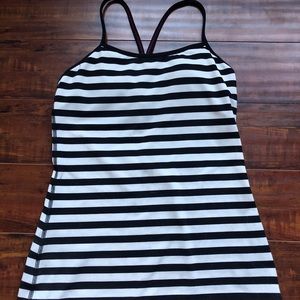 Lululemon size 6 tank top